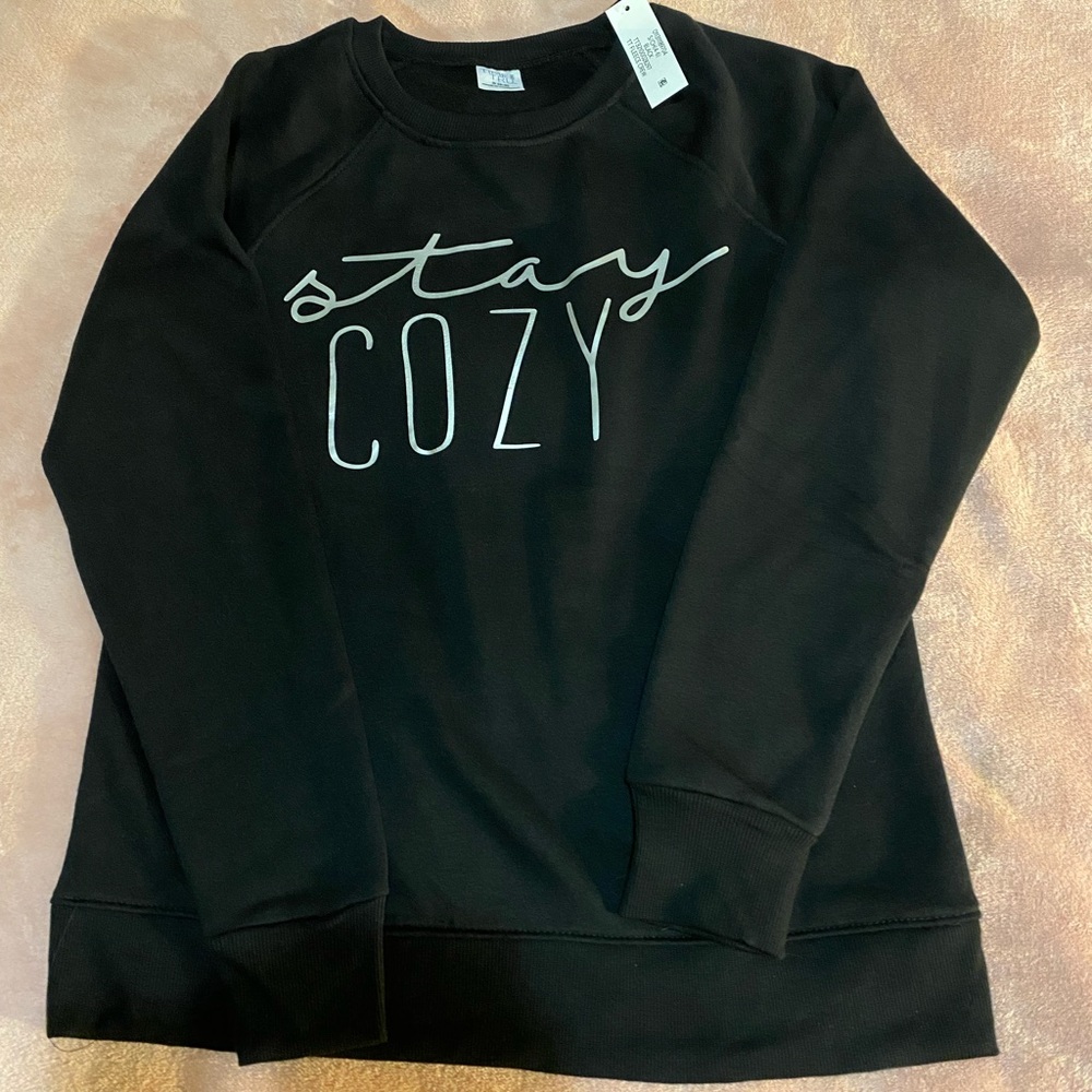 Custom print t shirts, sweaters and hoodies for men,women and kids all sizes